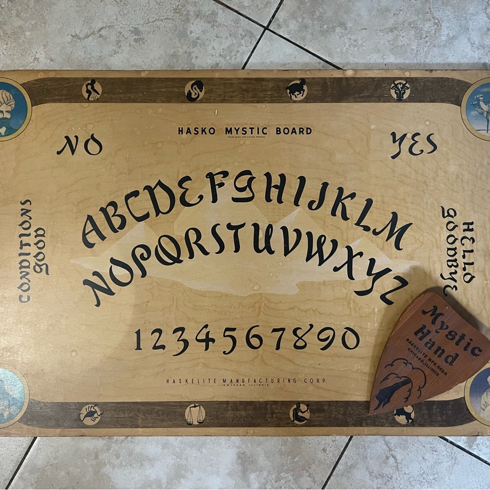 Hasko Mystic Ouija Board with Planchette - Brown